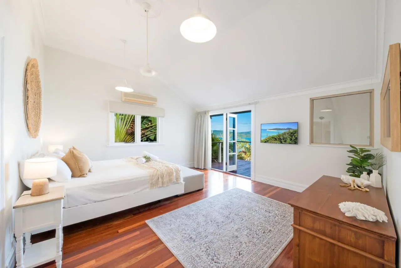 Holiday home Airlie Beach Seaviews